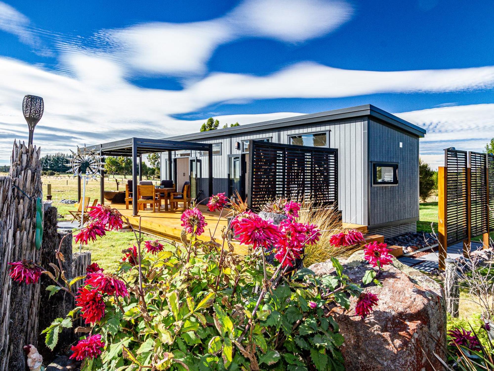 Mangateitei Views - Rangataua Tiny Home Ohakune Exterior photo